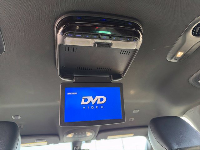 Used 2020 Chrysler Pacifica Touring-L w/ S Appearance Package FWD image 30