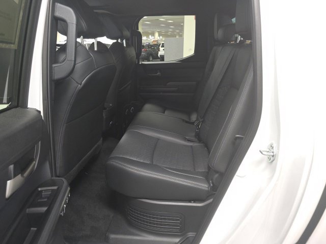 Used 2024 Toyota Tacoma TRD Off-Road w/ TRD Off Road Premium Package AWD/4WD image 10