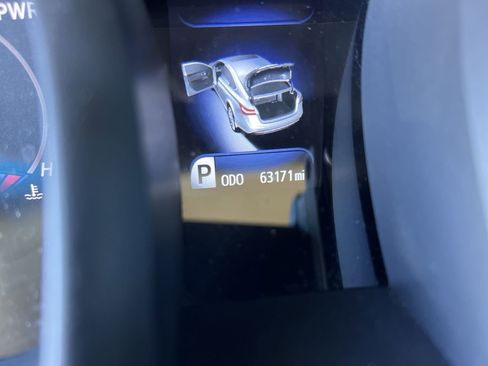 Used 2018 Toyota Avalon XLE Premium image 22