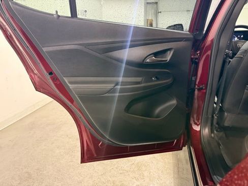 Certified 2024 Buick Envista Avenir image 22