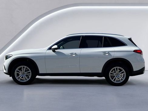 Certified 2025 Mercedes-Benz GLC 300 4MATIC image 6