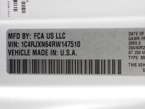 Used 2024 Jeep Wrangler Unlimited image 16