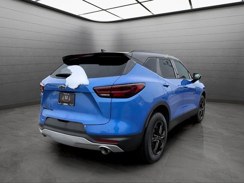 New 2026 Chevrolet Blazer LT w/ Midnight/Sport Edition AWD/4WD image 6