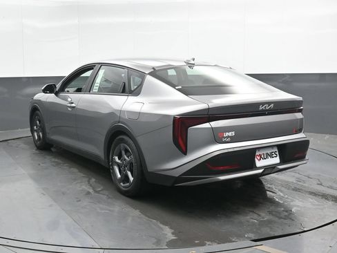 Used 2025 Kia K4 FWD image 10