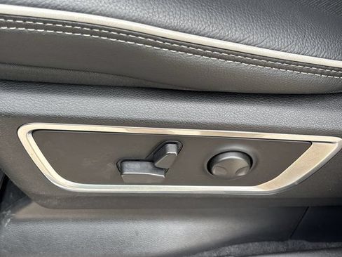 New 2026 RAM 1500 Laramie w/ Night Edition AWD/4WD image 22