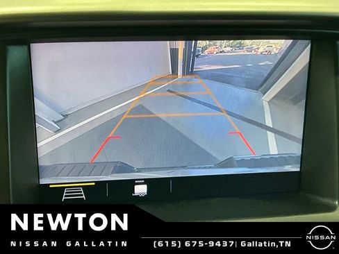 Used 2020 Chevrolet Colorado Z71 w/ Z71 Midnight Edition AWD/4WD image 15