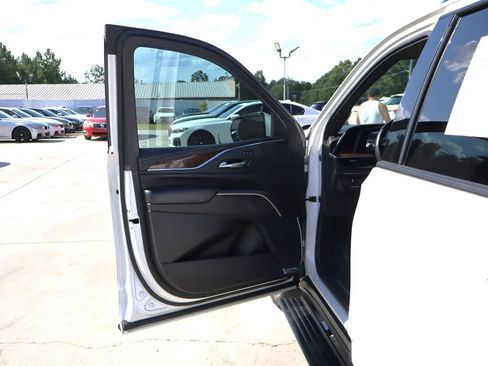 Used 2021 Cadillac Escalade ESV Sport Platinum AWD/4WD image 49