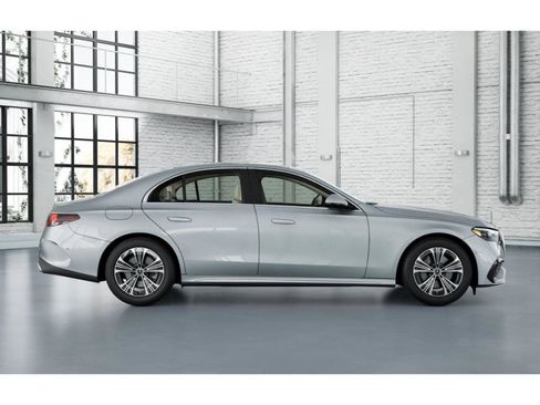 New 2026 Mercedes-Benz E 350 4MATIC Sedan image 16