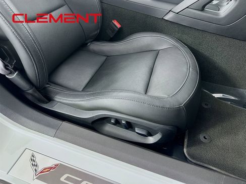 Used 2017 Chevrolet Corvette Z06 w/ Z07 Performance Package image 31