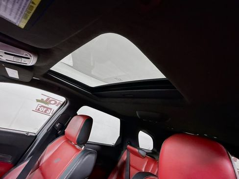 Used 2022 Dodge Durango R/T image 12