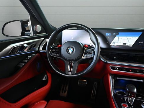 Used 2023 BMW XM image 36