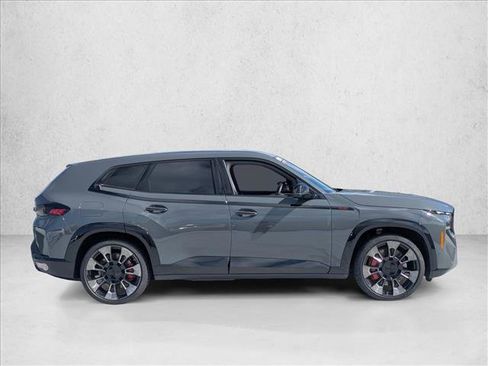 Certified 2024 BMW XM Label Red image 4