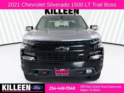 Used 2021 Chevrolet Silverado 1500 LT Trail Boss AWD/4WD image 2