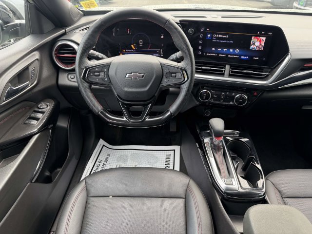 Certified 2024 Chevrolet Trax RS FWD image 13
