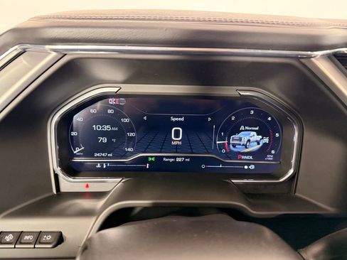 Used 2025 GMC Sierra 3500 Denali w/ Technology Package AWD/4WD image 43