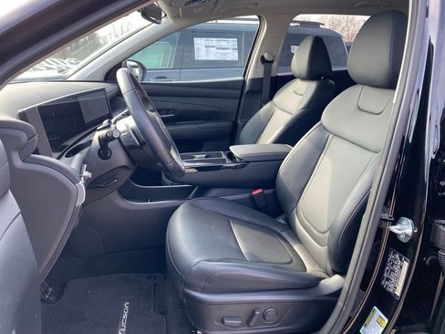 Certified 2025 Hyundai Tucson SEL AWD/4WD image 23