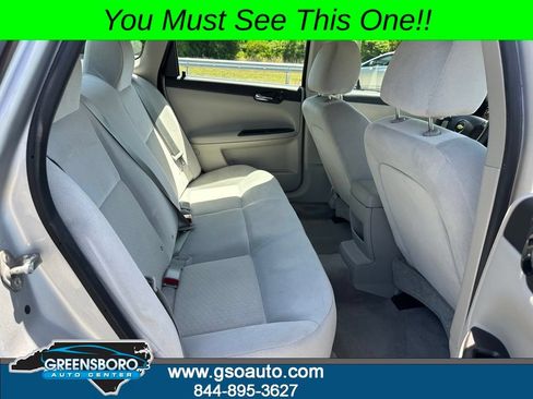 Used 2016 Chevrolet Impala Limited LS FWD image 19