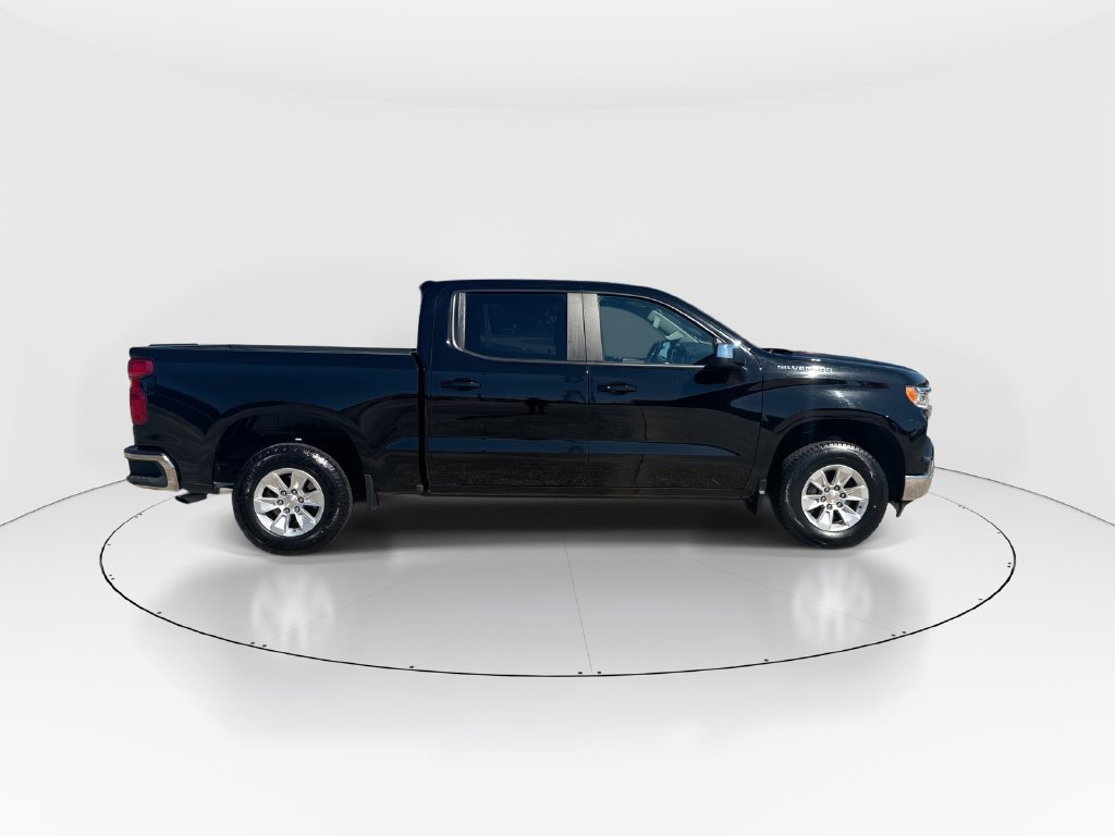 Used 2025 Chevrolet Silverado 1500 LT RWD image 9