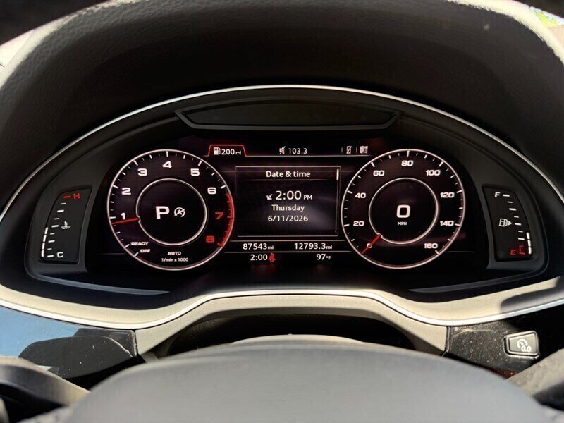 Used 2017 Audi Q7 3.0T Prestige AWD/4WD image 38