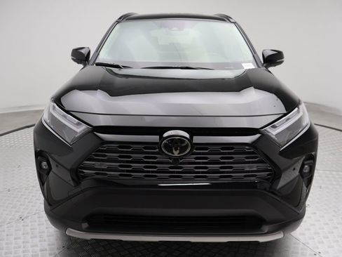 Used 2025 Toyota RAV4 Limited image 5