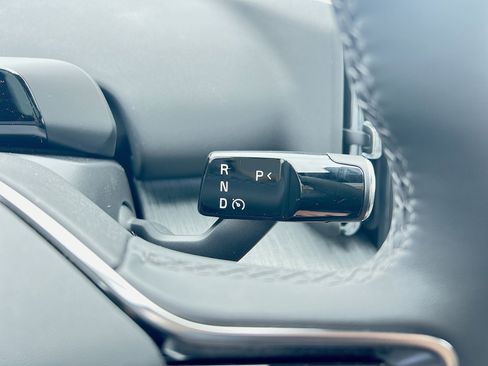 New 2026 Volvo EX30 Cross Country Ultra image 22