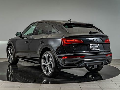 Used 2023 Audi Q5 2.0T Premium Plus w/ Premium Plus Package AWD/4WD image 7