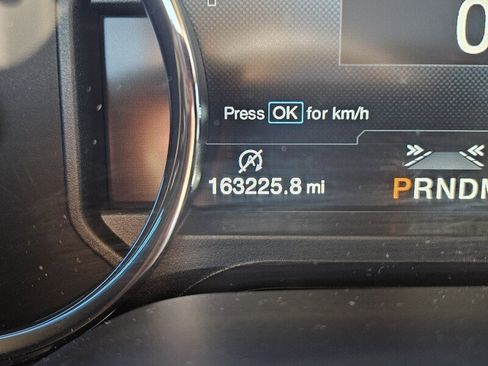 Used 2020 Ford F150 Lariat image 27