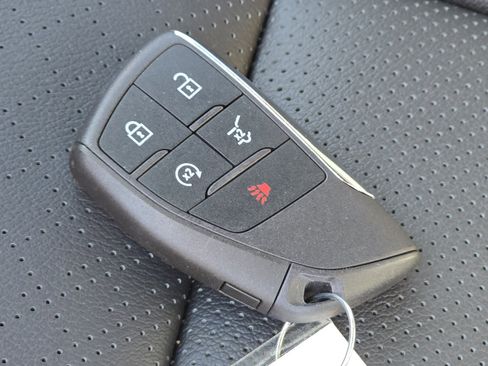 New 2025 Chevrolet Traverse RS w/ LPO, Floor Liner Package image 17