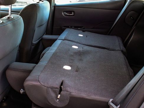 Used 2023 Nissan Leaf SV Plus image 36