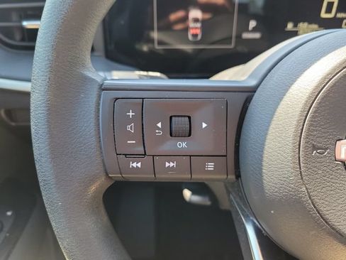 Certified 2025 Nissan Kicks S AWD/4WD image 22