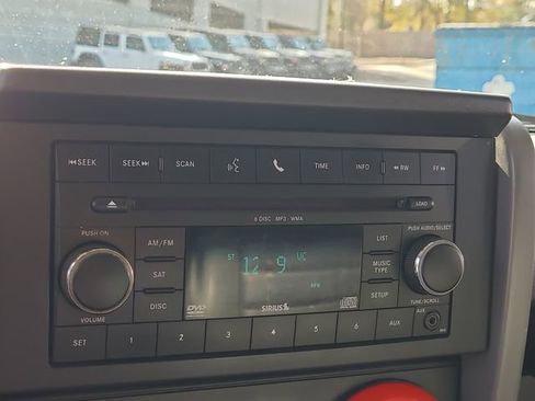 Used 2010 Jeep Wrangler Unlimited Sahara w/ Mopar Chrome Edition Group image 13