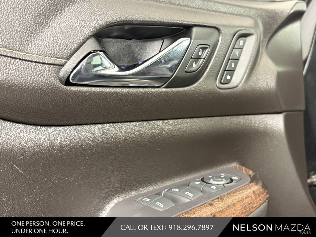 Used 2021 GMC Acadia Denali w/ Trailering Package FWD image 20