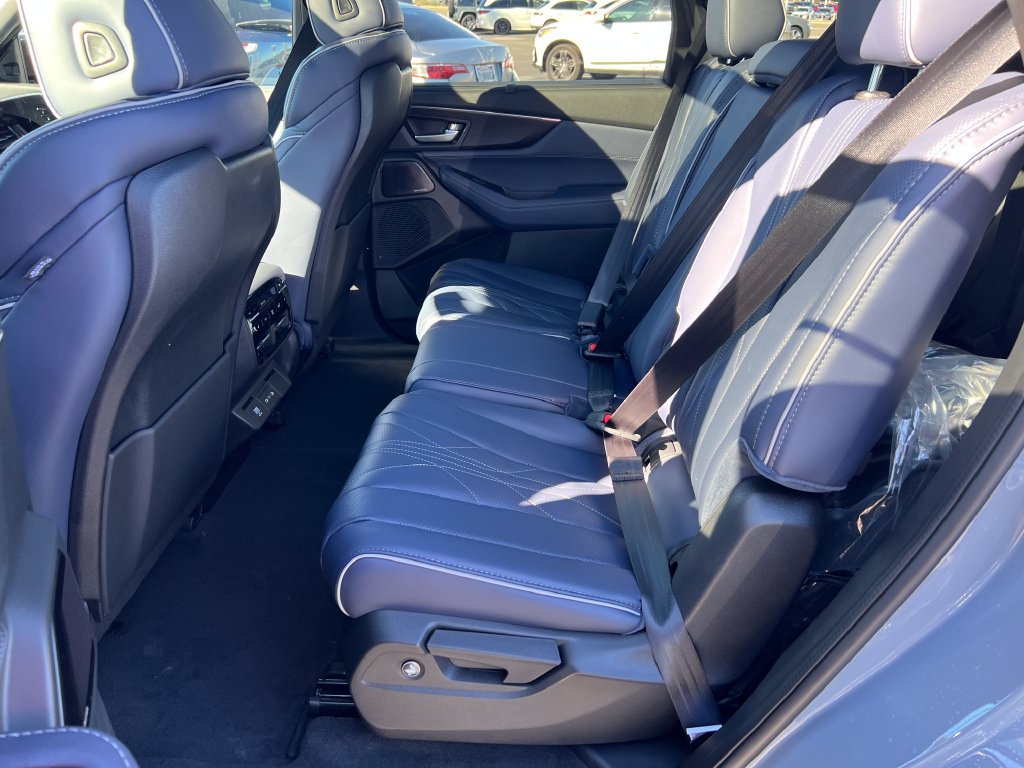 Certified 2026 Acura MDX Type S w/ Advance Package AWD/4WD image 30