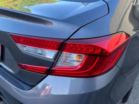 Used 2019 Honda Accord LX image 31