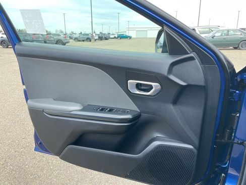 Used 2025 Kia K4 LXS image 18