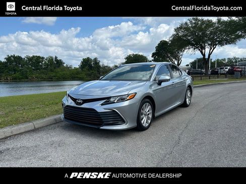 Used 2024 Toyota Camry LE w/ Convenience Package FWD image 1