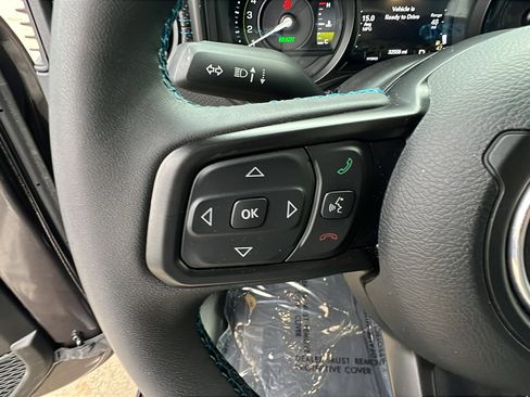 Used 2025 Jeep Wrangler Unlimited Rubicon 4xe w/ Safety Group image 27