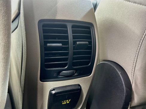 Used 2017 Ford Escape SE w/ Equipment Group 201A AWD/4WD image 26