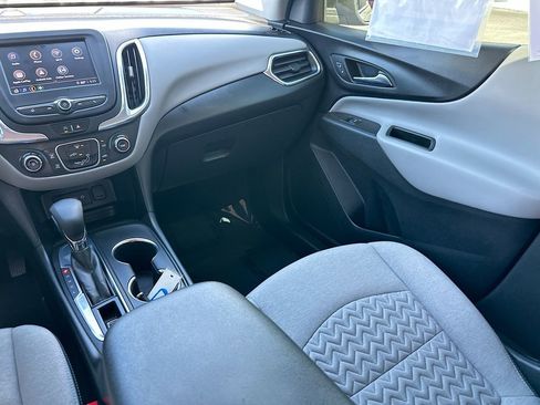 Certified 2022 Chevrolet Equinox LS w/ LS Convenience Package image 22