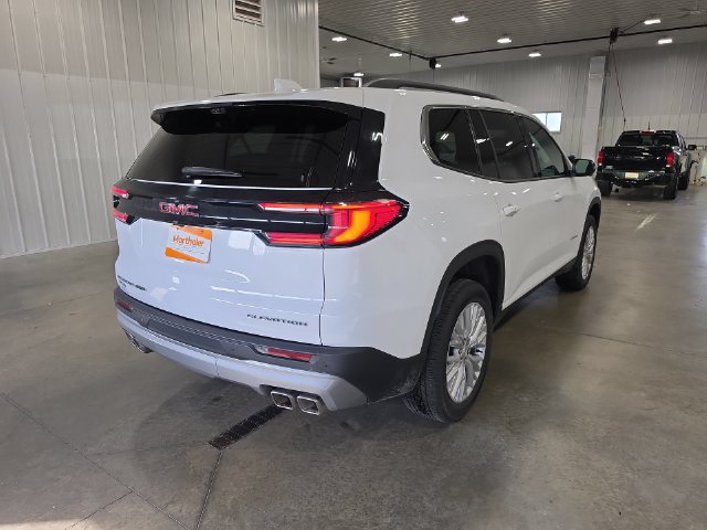 Used 2026 GMC Acadia Elevation w/ Elevation Premium Package AWD/4WD image 8