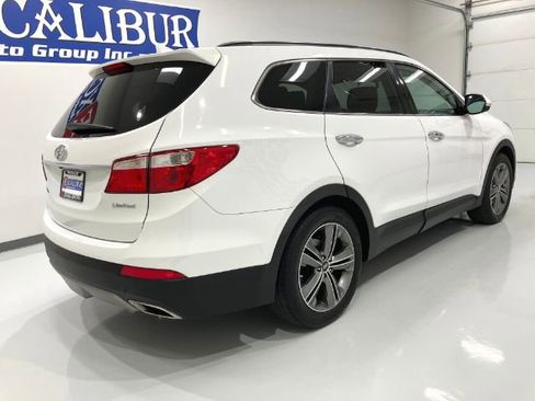 Used 2013 Hyundai Santa Fe Limited w/ Technology Pkg image 16