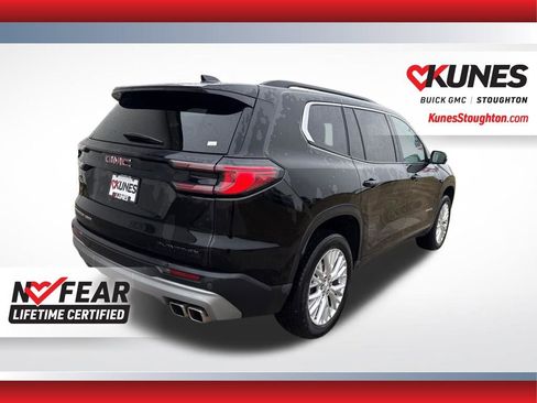 Used 2024 GMC Acadia Elevation image 11