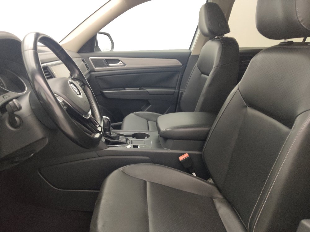 Used 2019 Volkswagen Atlas SE w/ Towing Package FWD image 17