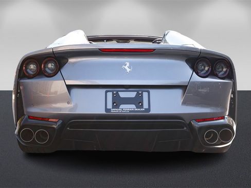 Certified 2022 Ferrari 812 GTS image 4
