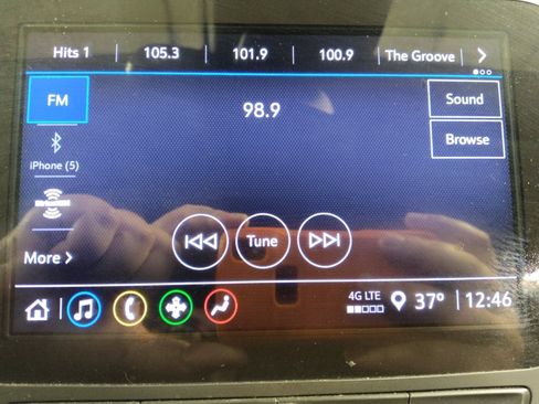 Used 2021 Chevrolet Malibu LT w/ Leather Package image 25