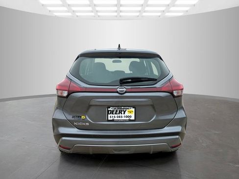 Used 2024 Nissan Kicks S image 5