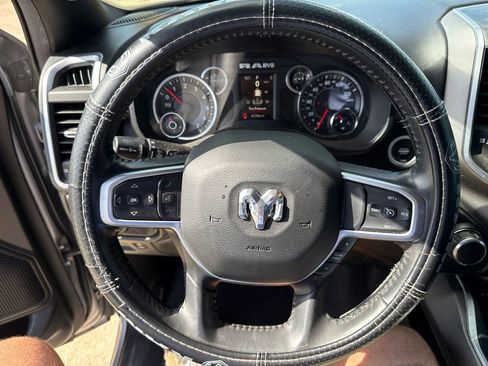 Used 2019 RAM 1500 Big Horn RWD image 21