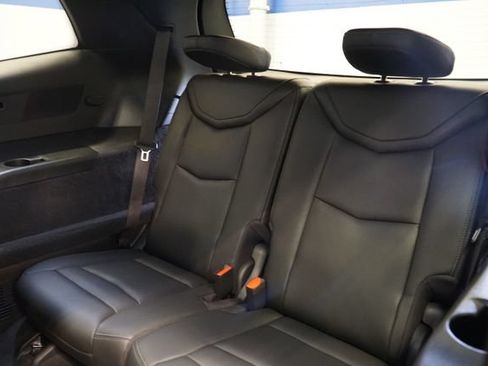 Certified 2024 Cadillac XT6 Luxury AWD/4WD image 24