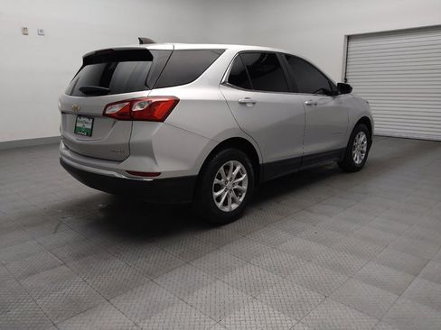 Used 2021 Chevrolet Equinox LT image 9