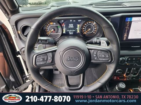Used 2025 Jeep Wrangler Unlimited Rubicon 392 AWD/4WD image 26